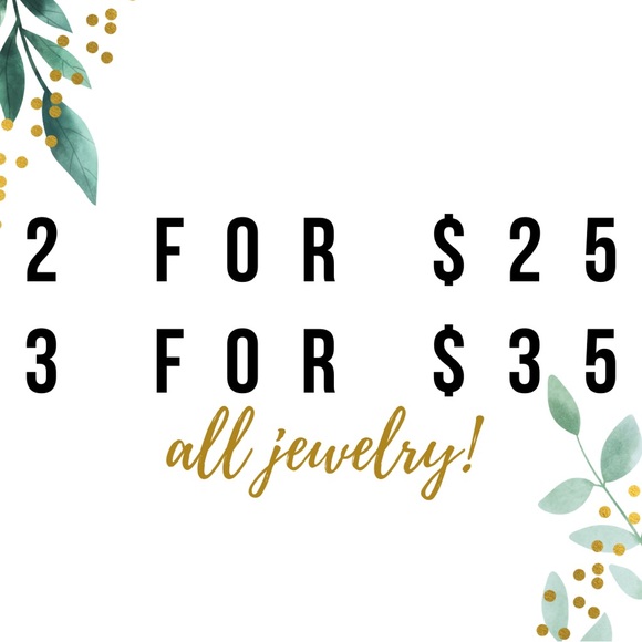 FINAL SALE | chain link necklace with lock and key charm - Picture 2 of 4